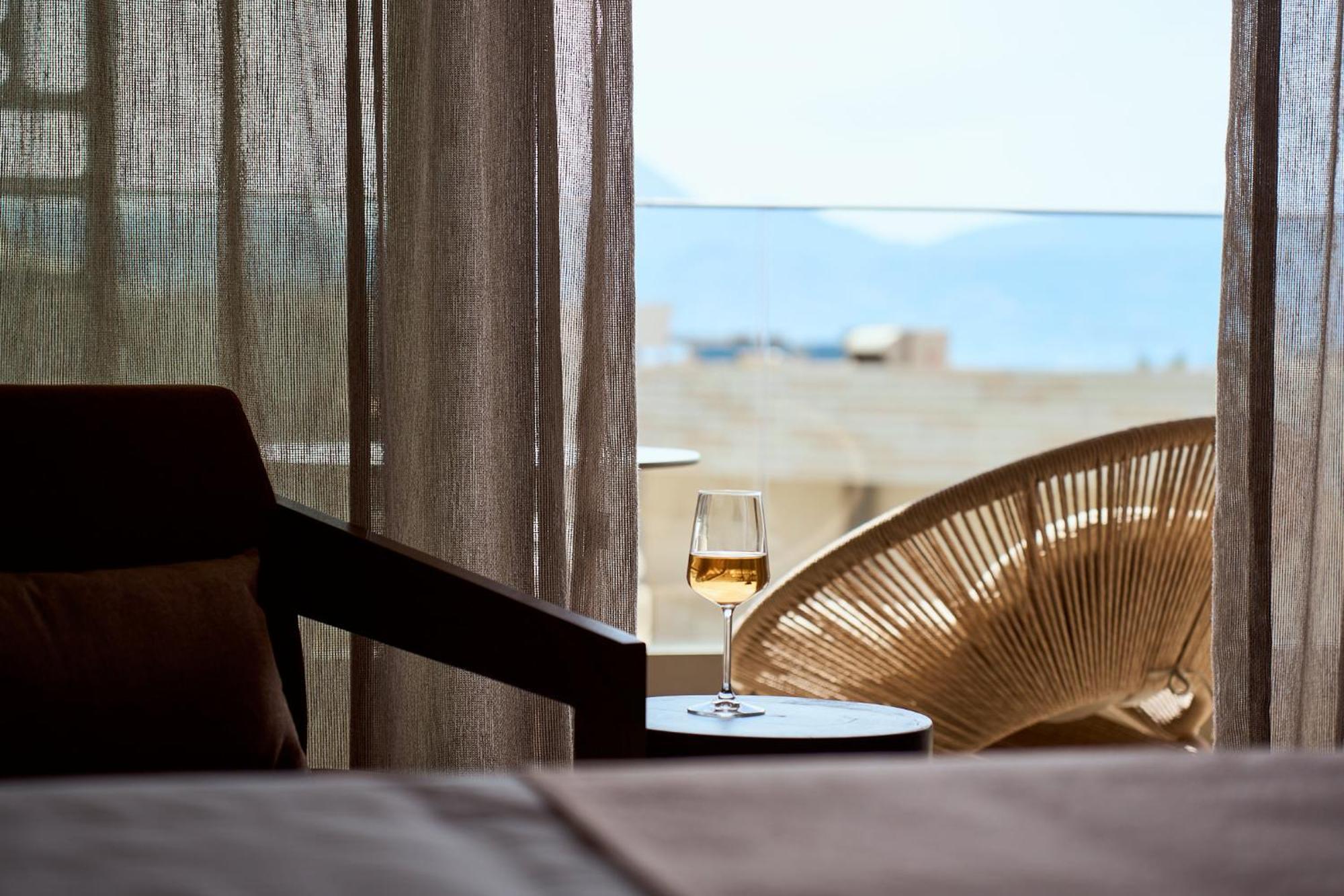 Rocca A Mare - Handwritten Collection 5* Iraklio