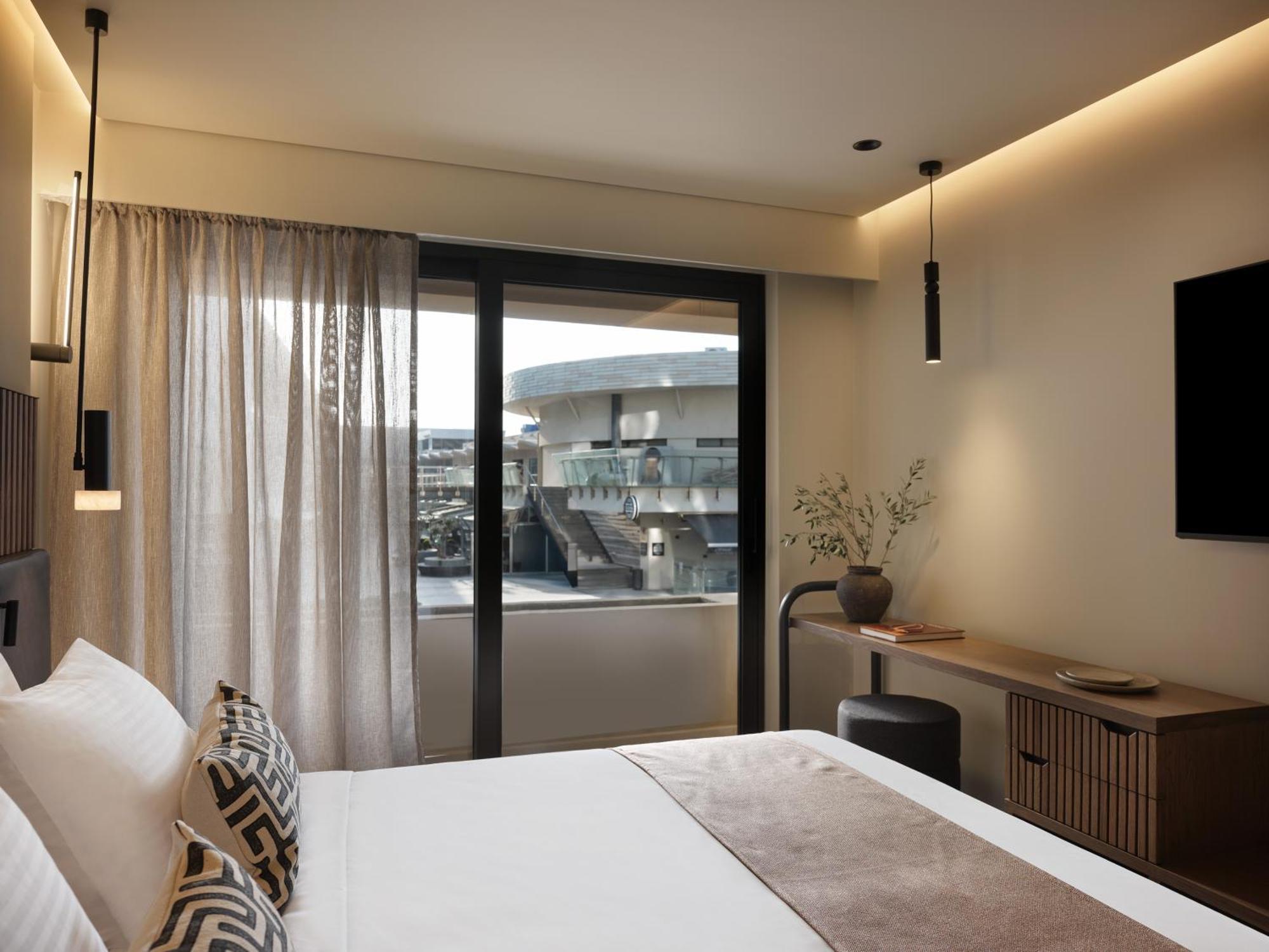 Rocca A Mare - Handwritten Collection 5*